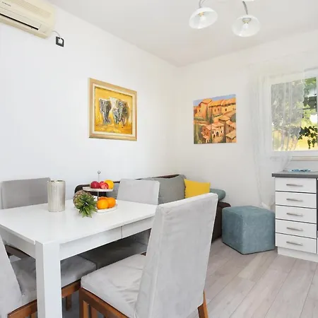 Ferienhaus Holiday House With A Parking Space Borak, - 19021 Omiš